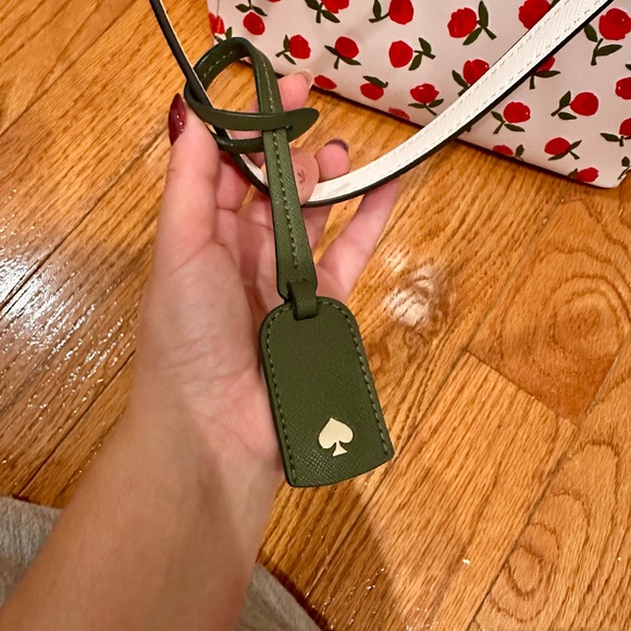 Kate Spade Dana Tote - Roses - Picture 4 of 4